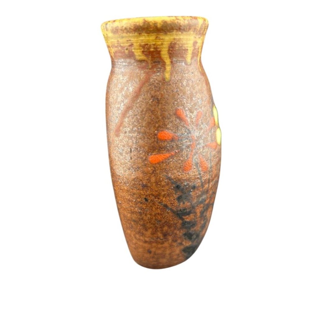 Vintage Handcrafted TC Pottery Wall Pocket Vase With Abstract Floral Design - Picture 2 of 6